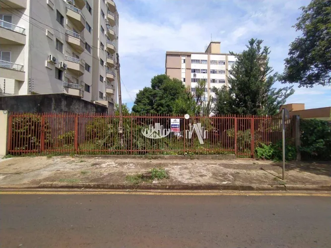 Terreno à venda, 525 m² por R$ 800.000,00 - Centro - Londrina/PR