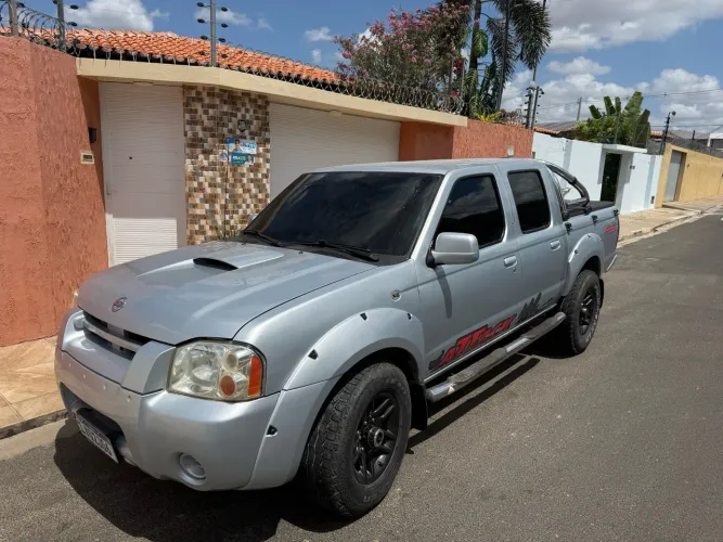 Nissan Frontier XE/ XE Tit. CD 4X4 2.8 TDI Dies 2004