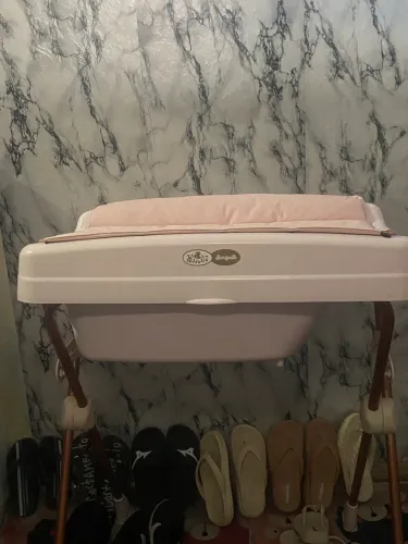 Banheira com trocador suporte