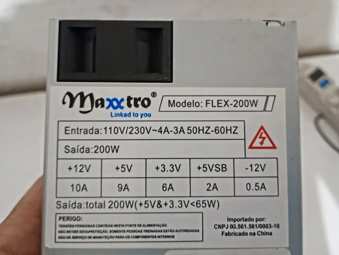 Fonte Atx Flex 200w pra gabinete slim<br>Fonte Atx Flex 200w Cor Prateado bivolt