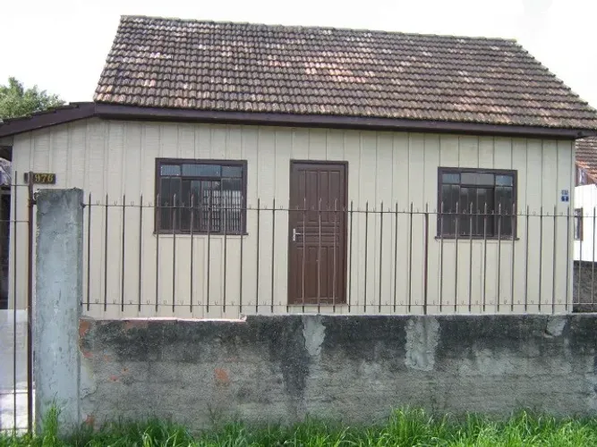 Casa residencial com 2 dormitórios para alugar - R$ 1.100,00 liq / mês + taxas - Guaíra -