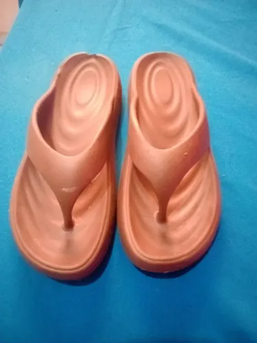 Chinelo feminino