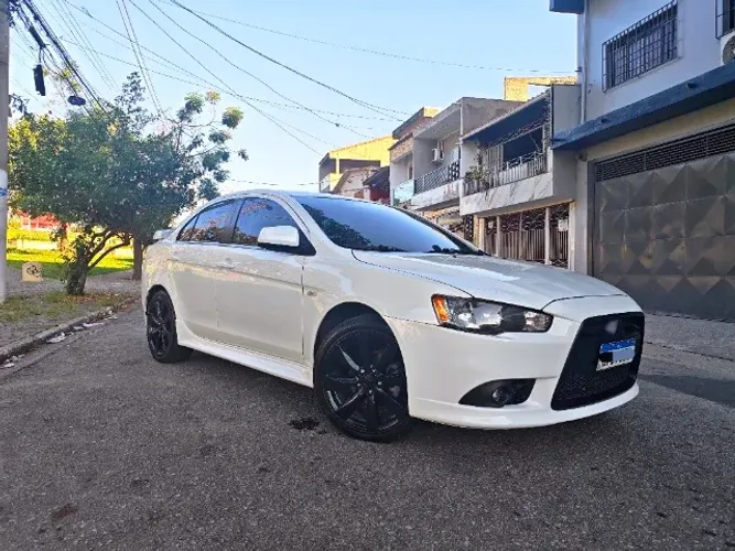Mitsubishi Lancer GT 2.0 16V 160cv Aut. 2013