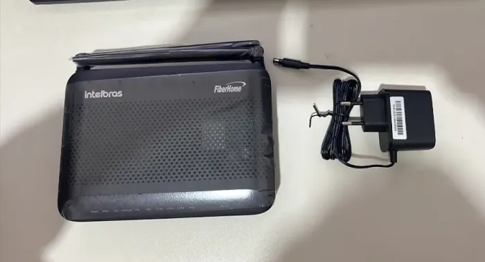 Modem Óptico Ont Intelbras Hg6145f3 Fiberhome