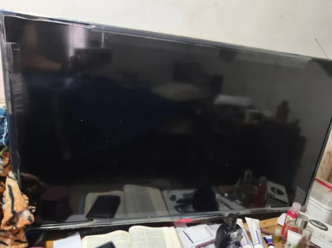 Vendo TV 42 polegadas 