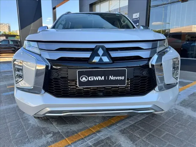 Mitsubishi Pajero Sport HPE 2.5 4X4 Diesel Aut. 2024