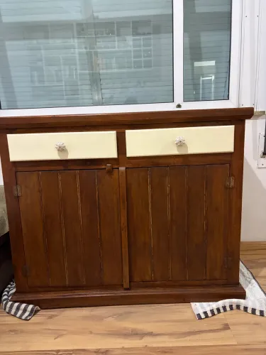 Buffet em Madeira de Demolição
