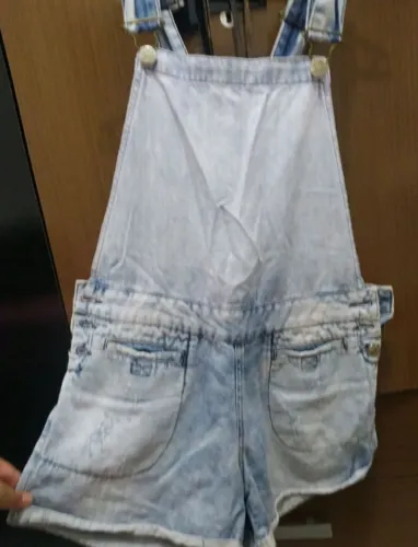 jardineira jeans