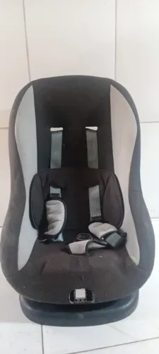 Cadeirinha de criança para carro