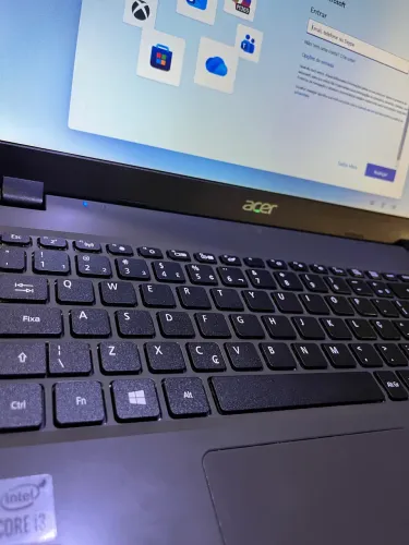 Vendo Notebook Acer i3 Aspire 3