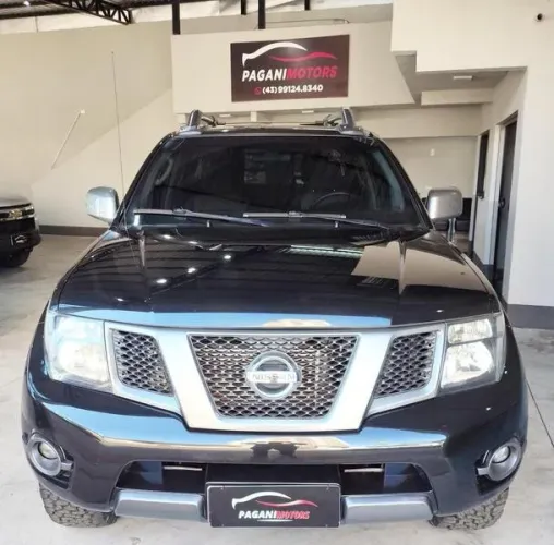 Nissan Frontier SV At.cd 4X4 2.5 TB Diesel Mec. 2015