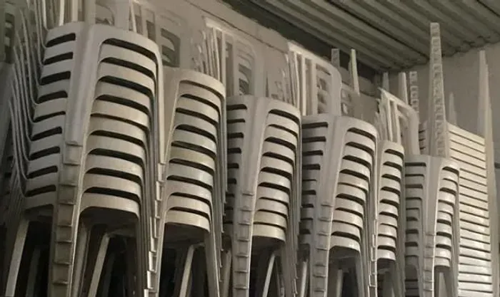 Jogo de mesa e cadeira