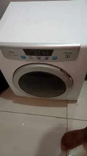 Vendo essa secadora funcionando perfeitamente