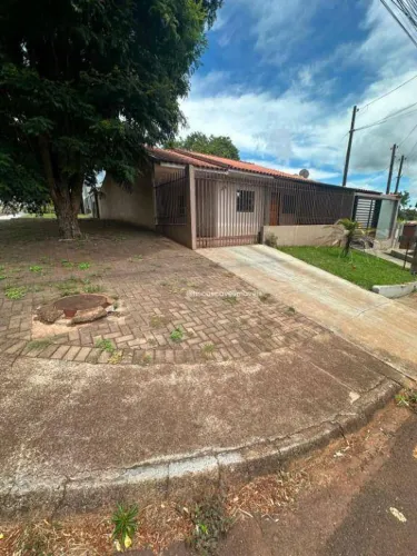Casa de Esquina à Venda Região Central