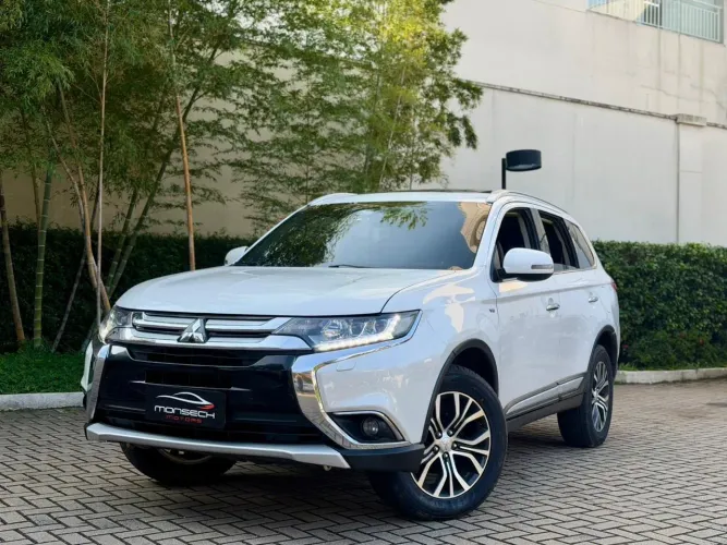 Mitsubishi Outlander HPE-S 3.0 V6 4X4 5P Aut. 2018