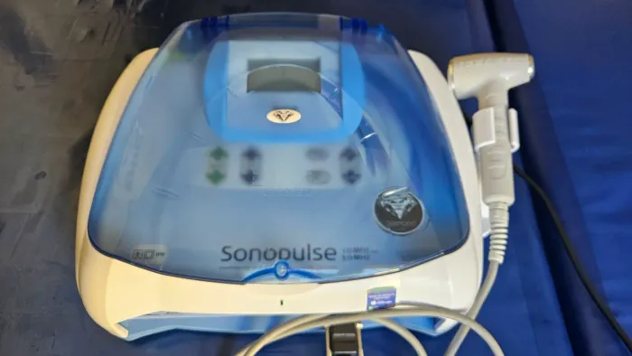 Ultrassom fisioterapia e estética 1Mz e 3 Mz com duas Eras