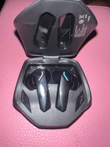 Fone de ouvido TWS