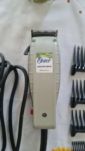 Máquina de tosa Oster. Funcionando perfeitamente