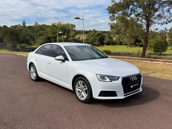 Audi A4 Prestige 2.0 TFSI 190cv S-tronic 2019