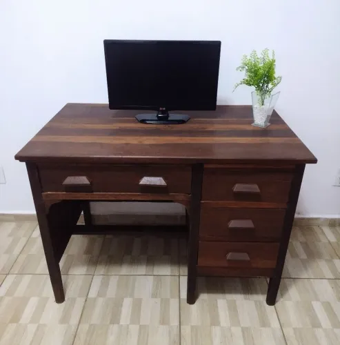 Mesa escrivaninha xerife anos 50 com 4 gavetas antiguidade/raridade