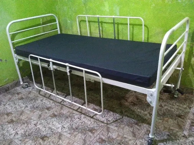 Cama hospitalar