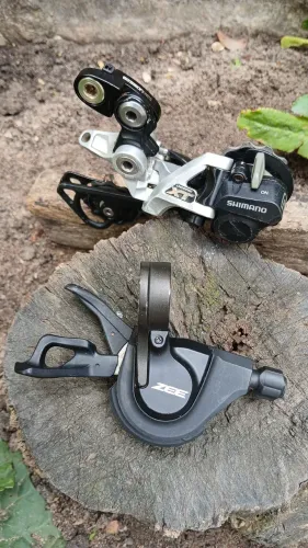 Câmbio e passador shimano 10v 