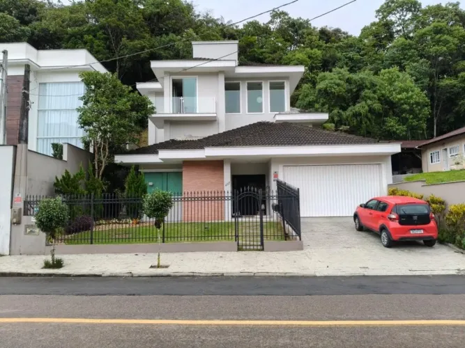SOBRADO no SÃO MARCOS com 5 quartos para LOCAÇÃO, 281 m²