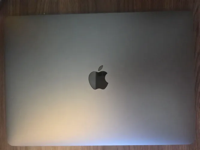 Macbook Pro M2
