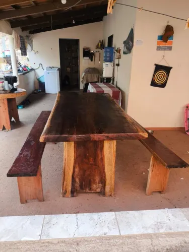 Mesa de madeira rústica maciça - Resistente