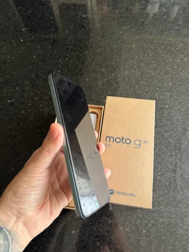 Moto G35 5G 256GB - Apenas 10 Dias de Uso
