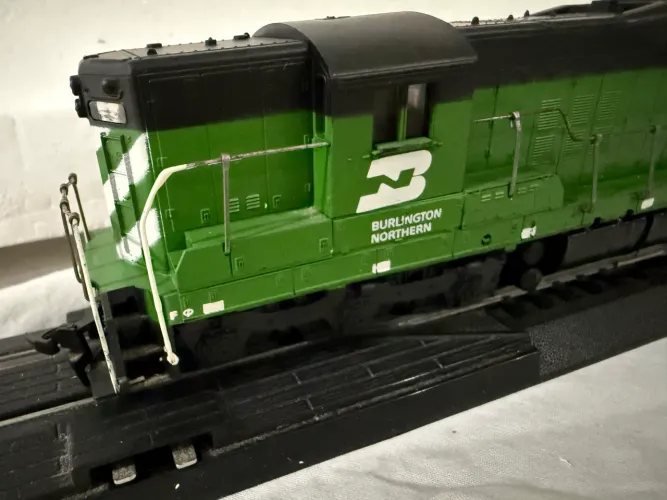 Locomotiva Athern SD-9 escala HO.
