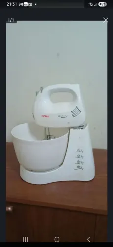 Dois aparelhos: Batedeira Mondial + espremedor de frutas Arno 127v
