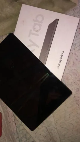 Tablet Samsung A8