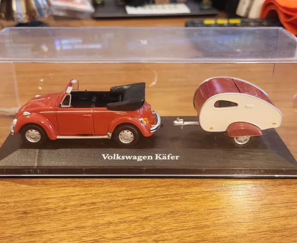 Miniatura Volkswagen Kafer fusca planeta diagostini