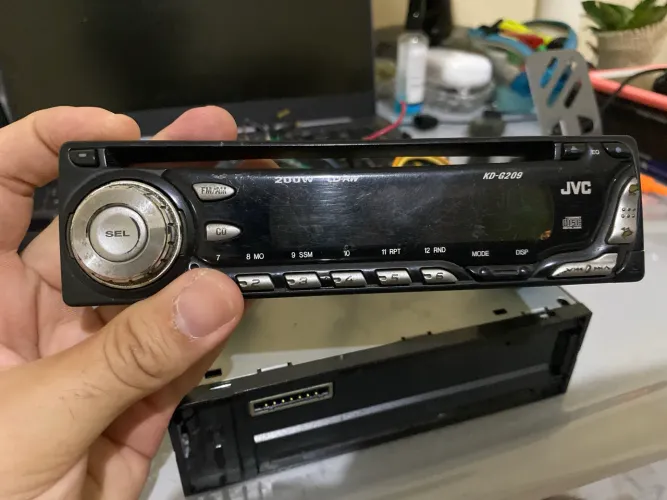 Som automotivo JVC