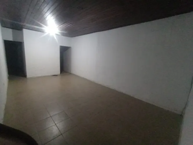 ALUGO CASA ORLANDO DANTAS