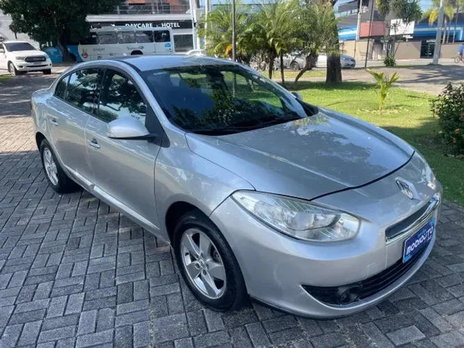 Renault Fluence Sed. Dynamique 2.0 16V Flex Aut. 2013