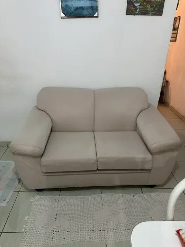 Conjunto de 2 sofás com dois lugares cada