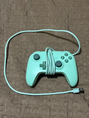 Controle para jogar no pc com fio