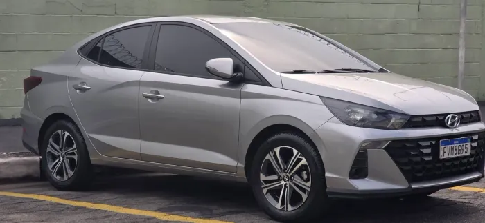 Hyundai HB20S Platinum 1.0 TB Flex 12V AUT 2023