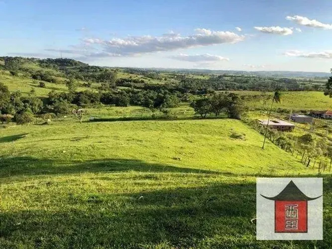 Chácara com 4 dormitórios à venda, 93000 m² por R$ 1.280.000,00 - Porangaba - Porangaba/SP