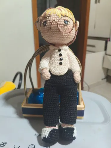Marília Mendonça de amigurumi 