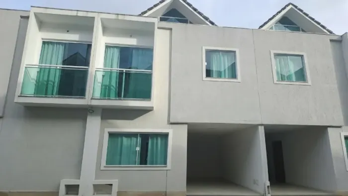Casa 3 quartos com mezanino em condomínio fechado ? Primeira Locação Taquara/Jacarepaguá