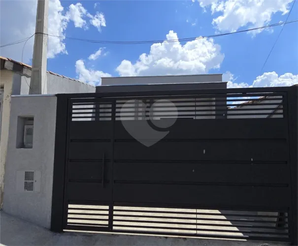 Casa à venda com 3 quartos na Vila Barão em Sorocaba SP