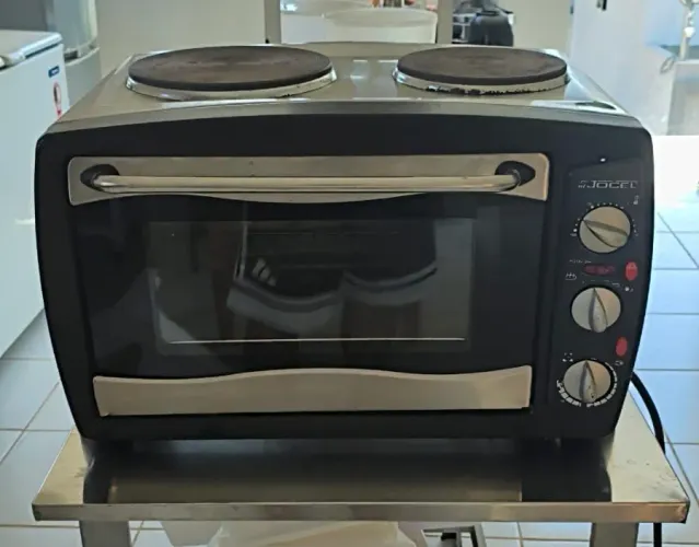 Forno Elétrico com 2 trempes de indução 