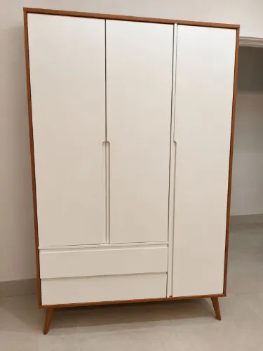 Guarda roupa infantil