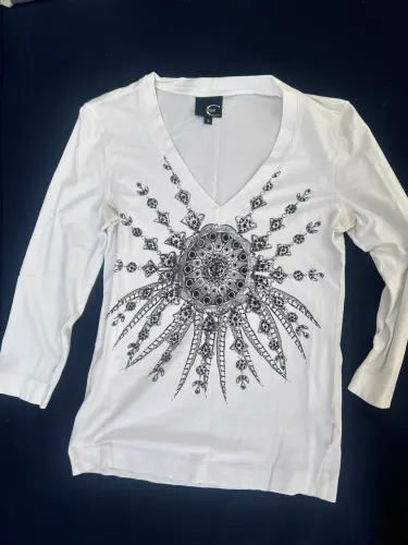 Blusa de malha marca Cavalli TAM P bordada