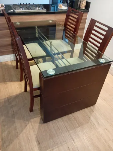 Mesa de jantar tampo vidro 19 mm e 4 cadeiras 