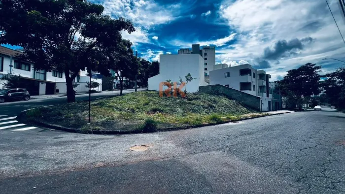 LOTE 371 METROS DE ESQUINA NA ILHA DO CABRAL