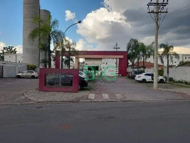 Apartamento com 2 dormitórios à venda, 44 m² por R$ 80.057,79 - Jardim São Francisco - Pir